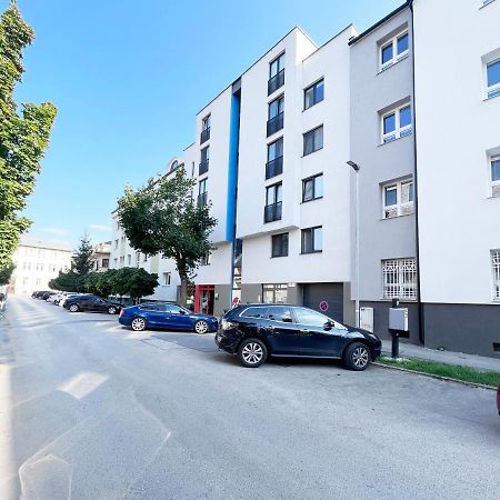 ז'ילינה City Center Apartment With Nice Balcony מראה חיצוני תמונה