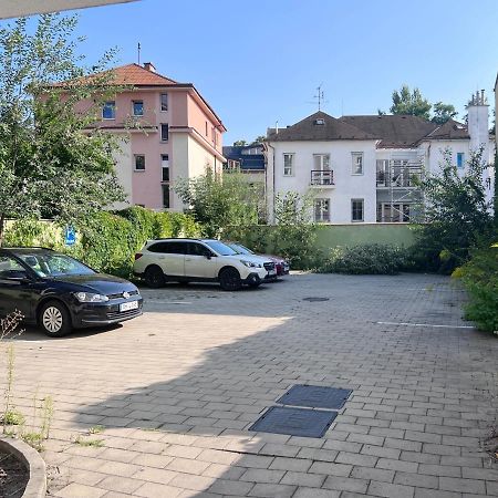ז'ילינה City Center Apartment With Nice Balcony מראה חיצוני תמונה