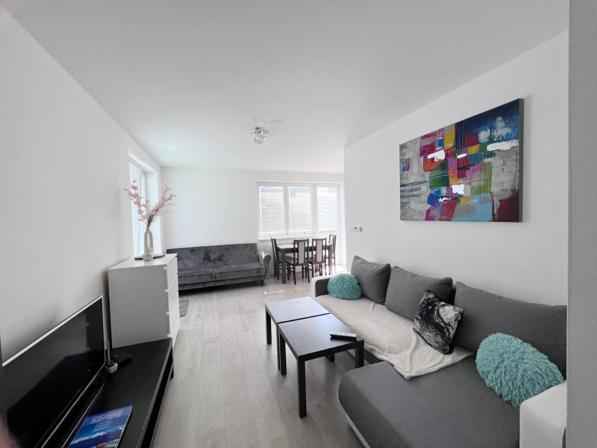 ז'ילינה City Center Apartment With Nice Balcony מראה חיצוני תמונה
